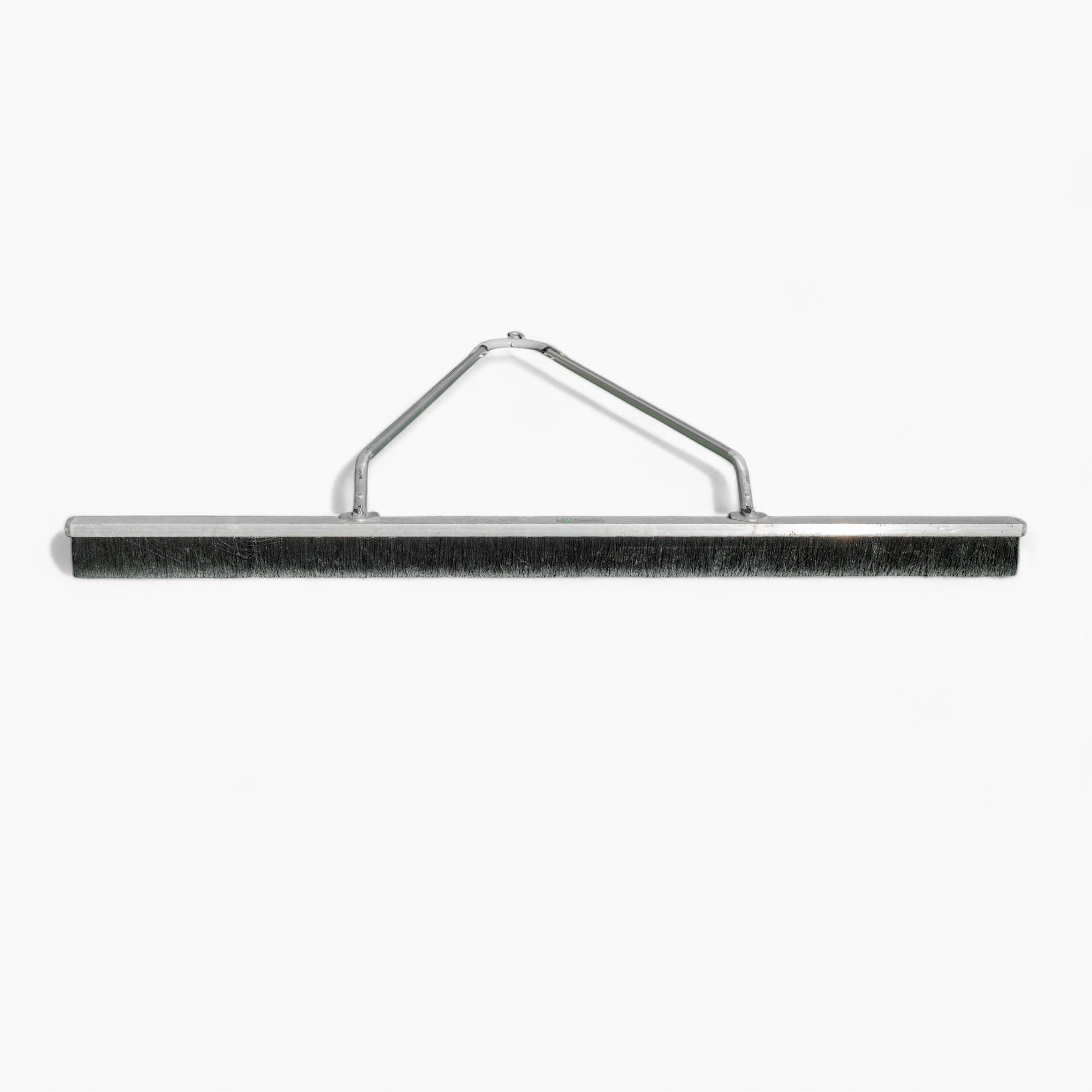 6' Har-Tru Drag Brush center