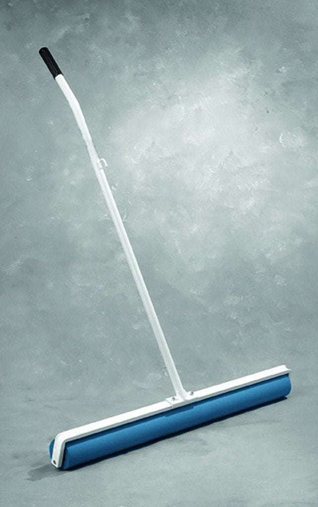 COURTMASTER Royale Sweep water broom